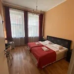 Ξενοδοχείο Viktorija 3*