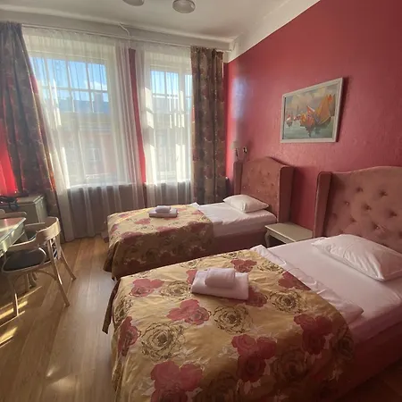 Hotel Viktorija 3*