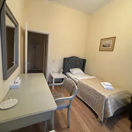 Hotel Viktorija 3*
