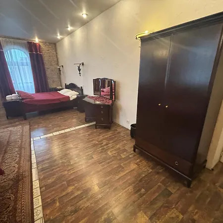 מלון Viktorija 3*